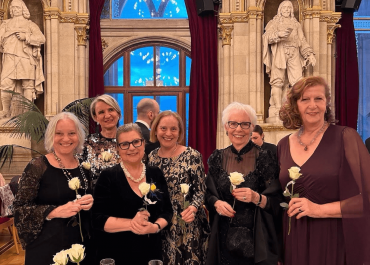 EUWA beim „Kleinen Neubauer Opernball“